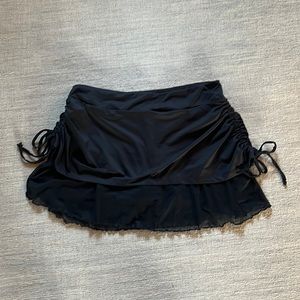 Black fila skort, size large